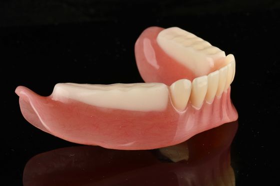 comprar Dentadura extraíble de acrílico de aspecto natural Dentadura parcial Dentadura fácil de limpiar OEM fabricación en línea