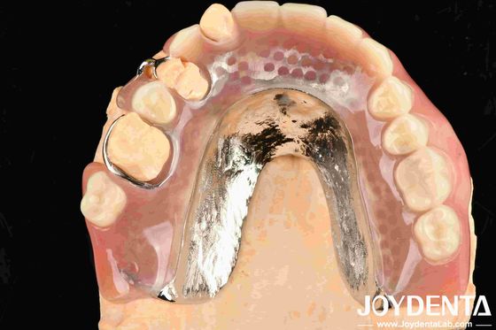 Un marco hermoso y armonioso para el tratamiento dental.