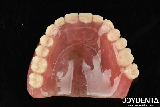 Material de resina de buena elasticidad que mejora el rendimiento y la durabilidad de la prótesis dental acrílica para productos